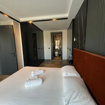 Isitmali Havuzlu Lueks Apartment *