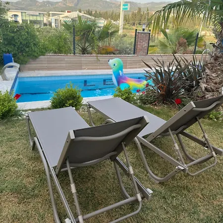 Isitmali Havuzlu Lueks Apartman
